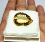 Extraordinário Citrino amarelo 100% natural, precioso com 30.62 cts , excelente qualidade e clareza, clássica lapidação pera brilhante medindo aprox 24 x 18 x 12 mm . ótimo investimento para montar uma joia de qualidade . Perfeita . origem Brasil . Gema preciosa devido a suas dimensões .