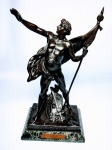 PICAULT, Emile Louis ( Paris, França, 1833 - 1915) -  ÉMILE PICAULT ( LE SERMENT - O JURAMENTO ) MAGNIFICA ESCULTURA EM BRONZE PATINADO DE EXCELENTE FUNDIÇÃO E QUALIDADE ESCULTÓRICA COM RICA EXPRESSÃO E MOVIMENTO, ELEGANTEMENTE MONTADA SOBRE BELÍSSIMA BASE DE MÁRMORE VERDE. FRANÇA FINAL DO SÉCULO XIX. ÓTIMO ESTADO DE CONSERVAÇÃO. MEDE 37 CM DE ALTURA X 19 X 13 CM DA BASE. NOTA: Émile Louis Picault (24 de agosto de 1833 - 1915) foi um escultor francês , mais conhecido por obras que retratavam assuntos alegóricos e patrióticos e heróis mitológicos. Picault era um artista muito prolífico, produzindo esculturas em abundância - mais de 500 modelos no total - durante sua longa carreira de escultura. Ele começou a mostrar suas obras de arte no Salon, começando em 1863.  Ele assinou a maior parte de seu trabalho como "E. Picault".