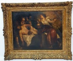 ESCOLA VENEZIANA - ITÁLIA SÉCULO XVII - ´´A DECOMPOSIÇÃO DO SANTO SEPULCRO´´- Preciosa e magnífica pintura finamente executada em técnica á óleo sobre tela representando clássica cena rica em movimentos. Mede 48 x 60 cm. Enquadrada em majestosa moldura da época em madeira nobre ricamente trabalhada medindo 66 x 78 x 06 cm. NOTA: É também chamada de Renascença Veneziana, e o seu estilo partilha os valores humanistas, o uso da perspetiva linear e tratamentos figurativos naturalistas da arte renascentista de Florença e Roma. O segundo termo relacionado é a Escola Veneziana de Pintura, que teve o seu início no Renascimento até o século XVIII, e inclui artistas como Tiepolo, associado aos movimentos Rococó e Barroco e Antonio Canaletto, conhecido pela sua pintura de paisagens urbanas venezianas e Francesco Guardi.Embora a Escola Veneziana fosse influenciada pelas inovações dos mestres do Renascimento como Andrea Mantegna, Leonardo da Vinci, Donatello e Michelangelo, o estilo refletia as raízes da cultura e da sociedade muito distintas da cidade-estado de Veneza. Com ênfase em cores ricas permeou a criação, trazendo a atmosfera do seu povo à vida numa representação visual da época. Como escreveu a historiadora de arte Evelyn March Phillipps: "A cor veneziana, quando entra no seu reino, fala por um povo inteiro, sensual e de sentimento profundo, capaz pela primeira vez de se expressar na arte".Veneza era conhecida em toda a Itália como a serene city devido à sua prosperidade. Com a sua localização geográfica no Mar Adriático, Veneza tornou-se um centro vital para o comércio, ligando o Ocidente ao Oriente. Como resultado, a cidade-estado era mundana e cosmopolita, enfatizando os prazeres e as riquezas da vida, em vez de ser movida por dogmas religiosos, orgulhosa da sua independência e da estabilidade do seu governo. O primeiro Doge ou Duque a governar Veneza foi eleito em 697, pelo Grande Conselho de Veneza, assim como, os governantes subsequentes, um parlamento formado por aristocratas e ricos mercadores. Magnificência, espetáculos divertidos e festas sumptuosas marcadas por carnavais que duravam semanas definiram a cultura veneziana e tornaram-se parte da sua alegre sensibilidade artística.Ao contrário de Florença e Roma, que estavam sob o domínio da Igreja Católica, Veneza foi principalmente associada ao Império Bizantino, centrado em Constantinopla, que governou Veneza nos séculos VI e VII. Como resultado, a arte veneziana foi fortemente influenciada pelo uso bizantino de cores brilhantes e ouro em mosaicos de igrejas, e a arquitetura veneziana foi influenciada pelo uso bizantino de cúpulas, arcos e pedras multicoloridas, inspiradas em parte na arquitetura islâmica do Médio Oriente.Em meados de 1400, a cidade era uma potência em ascensão em Itália, e artistas renascentistas como Andrea Mantegna, Donatello, Andrea del Castagno e Antonello da Messina visitaram ou viveram em Veneza por longos períodos de tempo. O estilo da Escola Veneziana, sintetizou a cor bizantina e a luz dourada com as inovações renascentistas desses artistas.Andrea Mantegna apresentou pela primeira vez a perspetiva linear, o tratamento figurativo naturalista e a proporcionalidade clássica, que definiu a arte renascentista para os artistas venezianos, enquanto trabalhava nas proximidades de Pádua, a sua cidade natal, nas suas Histórias de São Tiago (1448-1457). O seu trabalho influenciou profundamente Jacopo Bellini, que se tornou um dos primeiros artistas venezianos a utilizar a perspetiva linear, e ensinou a técnica aos seus filhos, Gentile e Giovanni, mais tarde líderes da Escola Veneziana. Uma ligação artística e familiar para toda a vida, desenvolveu-se quando Mantegna casou com uma das filhas de Jacopo. A influência de Mantegna pode ser vista em A Agonia no Jardim (c.1459-1465) de Giovanni Bellini, com referências a A Agonia no Jardim (c.1458-1460) de Mantegna, ambas as pinturas baseadas em um desenho de Jacopo Bellini.Antonello da Messina trabalhou em Veneza de 1475-1476 e teve um impacto notável na adoção da pintura a óleo por Giovanni Bellini e na ênfase no retrato. Com os créditos de Giorgio Vasari por ter introduzido a pintura a óleo em Itália, Antonello encontrou pela primeira vez a arte da Renascimento nórdico da Europa quando era estudante em Nápoles. Como resultado, as suas obras tiveram destaque pela sua síntese dos princípios da Renascença italiana e do norte da Europa e influenciaram o desenvolvimento do diferente estilo da Escola Veneziana.Pioneiro na pintura a óleo em Veneza, Giovanni Bellini foi chamado de "Pai da pintura veneziana". Ele e o seu irmão mais velho, Gentile, eram famosos, transformando a oficina da família Bellini na mais popular e celebrada de Veneza. As primeiras encomendas importantes dos irmãos Bellini foram principalmente temas religiosos como a Procissão da Verdadeira Cruz (c.1496). Giovanni Bellini era particularmente popular pelo seu tratamento da Madona e do Menino, um assunto com o qual ele tinha profunda afinidade. As suas representações combinavam uma espécie de gravidade devocional com uma sensação de charme e deleite com a luz e as cores do mundo. No entanto, foi o trabalho de Giovanni em representar a luz natural e o sintetizar dos princípios do Renascimento com a cor a veneziana, que o tornou o líder da Escola Veneziana.No início de 1480, Giovanni Bellini, livrando-se da influência de Mantegna, dominava a pintura a óleo como pode ser visto em sua Transfiguração de Cristo (c. 1480). Foi pioneiro na ênfase da Escola Veneziana em retratar a luz natural e a atmosfera, empregando cores e gradações tonais. O seu Doge Leonardo Loredan (1501) estabeleceu o tratamento estilístico da Escola Veneziana no retrato e a importância do género em Veneza. Em obras posteriores, ele voltou-se para temas mitológicos, como a Festa dos Deuses (1504), onde estabeleceu um novo género de pintura. Escrevendo em Veneza em 1506, Albrecht Dürer descreveu Bellini como "o melhor pintor de todos". Foi também um professor notável, pois Giorgione e Ticiano, líderes subsequentes do movimento, foram treinados na sua oficina.O destaque inovador da Escola Veneziana no colorito, uso da cor para criar formas, tornou-a diferente da ênfase da Escola Florentina no disegno, desenho das formas e preenchimento com a cor. Isso resultou em obras de dinamismo revolucionário, com uma riqueza incomparável e expressão psicológica distinta. Os artistas em Veneza pintaram principalmente a óleo, primeiro em painéis de madeira, mais tarde pioneiros no uso da tela, que se adaptava melhor ao clima húmido da cidade, e enfatizaram o jogo de luz e atmosferas naturalistas com os movimentos humanos dramáticos, às vezes teatrais. O retrato foi revitalizado nessa época, à medida que os artistas procuravam um tratamento naturalista dos seus temas, que simultaneamente transmitisse a sua importância social. Eles concentraram-se não no papel idealizado de uma pessoa, mas na sua complexidade psicológica, como pode ser visto no Retrato do Papa Paulo III (c.1543) de Ticiano. Estes retratos começaram a utilizar mais o corpo inteiro na pintura, em contraponto ao busto e à cabeça.Novos géneros nasceram durante este período, incluindo grandes representações de narrativas mitológicas, - Bellini foi pioneiro do tema mitológico na sua Festa dos Deuses (1504), - e a introdução do nu feminino verdadeiro, em vez do reflexo de algo religioso ou histórico. A obra Jovem Mulher (1506) de Giorgione desenvolveu o novo género do retrato erótico que foi, posteriormente, amplamente adotado. O erotismo começou a aparecer, entrelaçado com as novas formas de assunto, sem as restrições das mensagens moralistas.A Escola Veneziana decaiu por volta de 1580, perdeu um terço da sua população em 1581, em parte devido ao impacto que a peste teve sobre a cidade e também pela morte dos últimos mestres vivos, Veronese e Tintoretto. Os trabalhos dos artistas desta escola, que enfatizam o movimento expressivo em vez das proporções clássicas e o naturalismo figurativo, tiveram alguma influência no desenvolvimento dos maneiristas que posteriormente dominaram a Itália e se espalharam por toda a Europa.No entanto, a ênfase da Escola Veneziana na cor, luz e prazer na vida sensorial, como pode ser visto nas obras de Ticiano, também criou um contraste com a abordagem mais cerebral do maneirismo e influenciou as obras barrocas de Caravaggio e Annibale Carracci. A Escola Veneziana teve uma influência ainda maior além de Veneza, pois reis e aristocratas de toda a Europa colecionaram avidamente as obras. Artistas em Antuérpia, Madrid, Amsterdão, Paris e Londres, incluíndo Rubens, Anthony van Dyck, Rembrandt, Poussin e Velázquez, foram amplamente influenciados pela arte veneziana. A história conta que Rembrandt, quando era um jovem artista convidado a visitar a Itália, respondeu que não era necessário, porque "era mais fácil ver a arte renascentista italiana em Amsterdão do que viajar de cidade em cidade na própria Itália". Essa influência continuou na era moderna, à medida que artistas como Francis Bacon e Chris Ofili notaram a influência de Ticiano.Muito para além da era do Renascimento, o trabalho da Escola de Veneza permaneceu notável. Como resultado, o termo "Escola Veneziana de Pintura" continuou a ser usado no século XVIII. Artistas venezianos como Giovanni Battista Tiepolo estenderam este estilo distinto aos movimentos rococó e barroco, aos quais ele estava associado. Outros artistas do século XVIII, como Antonio Canaletto, conhecido pela sua pintura de paisagens urbanas venezianas, e Francesco Guardi, são discutidos principalmente na Escola de Pintura de Veneza. O trabalho de Guardi influenciou mais tarde os impressionistas franceses.
