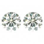 Precioso par de Belíssimas Moissanites /Moissanitas branco extra de excepcional qualidade e clareza IF , belíssima lapidação diamante , totalizando 3.83 cts medidas 10.73 x 10.73 x 5.83 mm . Origem África . Perfeito estado de conservação , excelente investimento para monta uma joia de qualidade . Gema se tornou valiosa e muito conhecida devido a sua aparência próxima ao Diamante .