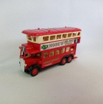 LLEDO - Days Gone - Lindo ônibus Doubledecker Bus - London Transport - Mede 9,5cm de comprimento. As rodas giram livremente.