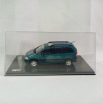 Chevrolet Zafira 2001 - Carro miniatura escala 1/43 da coleção Chevrolet Collection Caixa e base originais. Carro de coleção em metal com partes em plástico injetado