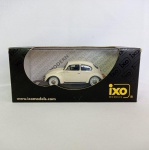 Volkwagen Kafer Fusca Ultima Edicion - Carro em miniatura diecast fabricado pela IXO na escala 1/43. Embalagem original.