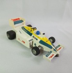 Autorama - Slot Car - Carro de coleção em miniatura - Brinquedo antigo fabricado pela Brinquedos Estrela - Williams. Escala 1/32 - Funcionando (quem quiser pode solicitar vídeo via whatsapp). Mede 15,5cm de comprimento