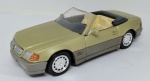 Miniatura Newray  Mercedes Benz 600 SL (1992)  dourada  conversível -  metal  escala 1:43 - item de coleção sem embalagem - manuseado -  muito bem conservado