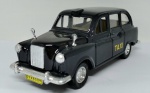 Miniatura Welly nº 9050 London Táxi  preto  12,5cm - item de coleção sem embalagem  muito bem conservado