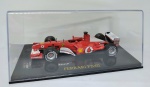 Miniatura Ferrari F 2002 - #1 Coleção Ferrari Collection - escala 1:43 - item de coleção no blister original  não manuseado - não acompanha fascículo