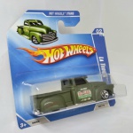 Miniatura Hot Wheels Pick up La Troca - 2000  verde - escala 1:64 - item de coleção na cartela lacrada (Obs.: há 2 anotações riscadas à tinta no verso da cartela  vide foto)