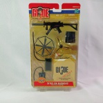 GI Joe - Sites on baghdad - Set de acessórios para boneco tipo Gi Joe ou Falcon (12` / 30cm) - Parcialmente lacrado (foi aberto em baixo mas acredito que não é suficiente para tirar nada). A embalagem mede 31cm de altura