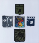 MILITARIA - Lote com cinco distintivos bordados  antigos da FAB.