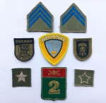 MILITARIA - Lote com nove distintivos bordados  antigos do Exército Brasileiro.