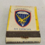 (09) CAIXA DE FÓSFORO da BRIGADA DE PARAQUEDISTA DO BRASIL - ANOS 50