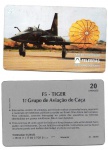 47 Colecionismo/ cartões telefônicos - lote com quatro cartões telefônicos com o tema militar. O estado de conservação das peças está de acordo com as fotografias do anúncio.