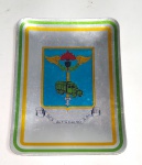 Antigo e Raro Cinzeiro de Alumínio - Representando 1º Grupo de Canhões 90 Antiaéreo - A mais antiga unidade militar de artilharia - Anos 50 - Medida: 12 x 9 cm.