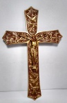 Antigo e Belíssimo Crucifixo de Parede em Bronze - Adornado com folhas de uva - Conforme fotos - Medida: 26 x 16 x 1,5 cm. Peso: 350 Gramas.