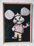 Antigo e lindo quadro - Representando o personagem infantil Topo Gigio - Moldura de madeira, base de vidro com arte em alumínio e pintura preta - Medida: 55 x 39 x 1,6 cm Obs: Conforme fotos.