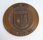 Antiga Medalha Comemorativa 21 Anos - 1953-1974 - Asociacion de Futbol no Amateur de Pechincha - Quito Ecuador - Bronze - Medida: 6 cm d diâmetro x 0,5 cm de espessura.