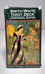 Original Baralho de Tarot - U.S.A - ''THE SMITH-WAITE CENTENNIAL TAROT'' - Uma reprodução fiel do original criado por Pamela Colman Smith em 1909 sob a direção de Arthur E. Waite - Possui 53 cartas. Portando, não está completo. Cartas conservadas. Caixinha possui desgastes - Importado - Medida da caixa: 10,5 x 6,5 x 3 cm.