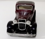 FORD 3-WINDOW COUPE.
