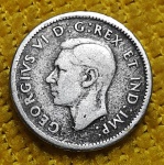 CANADÁ - 1943 - PRATA - 10 CENTS - REI GEORGE VI -  2.33 gr