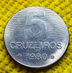 BRASIL - MOEDA ANÔMALA - 1980 - 5 CRUZEIROS  CUNHADA NO DISCO DE 1 CRUZEIRO - RARA!