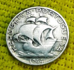 Portugal - 2,50 escudos - 1944 - Prata .650 - 3,58g - 20,4 mm