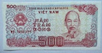 CÉDULA VIETNÃ - 500 - FLOR DE ESTAMPA