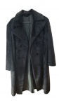 Casaco três quartos em pele sintética na cor noir. Tam. M.
