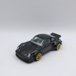 Porsche 934 Turbo RSR - Hot Wheels - Carro de coleção em miniatura na escala 1/64 - Fabricado em diecast com partes em plástico injetado. As rodas giram livremente - Não tem embalagem