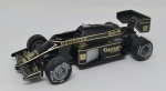 Miniatura F1 - DyDo Team Lotus 97 T Ayrton Senna -  #12  preta  8,5cm  fricção-  item de coleção muito bem conservado  sem embalagem sem avarias