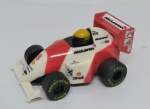 Miniatura F1 - DyDo Instituto Ayrton Senna -  McLaren Ford  Ayrton Senna -  # 8  plástico    rodas de borracha - 5,5cm - item de coleção muito bem conservado  sem embalagem - sem avarias