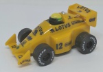 Miniatura F1 - DyDo Instituto Ayrton Senna  Lotus Renault  Ayrton Senna -  # 12  plástico  rodas de borracha - 5,5cm - item de coleção muito bem conservado  sem embalagem - sem avarias