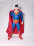 Boneco ou action figure do Super homem ou Super Man fabricado pela Brinquedos Estrela. Mede 33cm de altura. O simbolo da capa está desgastado - Não tem embalagem. Item exatamente das fotos