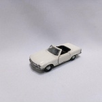 Brinquedo antigo Brinquedos REI Schuco - Mercedes Benz 350 SL - Carro de coleção miniatura diecast fabricado na escala 1/64 - Loose (não tem embalagem) - Abre portas