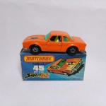 Matchbox Superfast Lesney antigo na caixa original. Miniatura diecast escala 1/64 - #45 BMW 30 CSL, abre portas. Com a data 1976, fabricado na Inglaterra - Brinquedo antigo