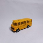 Mercedes Benz Bus - Brinquedo antigo CORGI JUNIORS - Fabricado na Grã Bretanha em diecast - Escala 1/64. AS rodas giram livremente