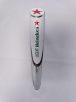 Maravilhosa alavanca de chopeira ou Tap Handle da cervejaria holandesa Heineken - Mede 29cm de altura - Linda peça para colecionadores de itens de cerveja ou decoração de bar. Rosca padrão femea na parte inferior.