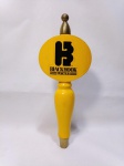 Linda alavanca de chopeira ou Tap Handle da cervejaria americana Blackhook - Tipo Porter - Mede 24cm de altura - Linda peça para colecionadores de itens de cerveja ou decoração de bar. Rosca padrão femea na parte inferior.