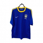 Camisa de futebol do Brasil Seleção Brasileira CBF 2010 - Patrocinio esportivo NIke - Tamanho L fabricada no Brasil - Mede 55cm de cintura x 74cm nas costas