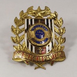 POLÍCIA - ANTIGO DISTINTIVO / EMBLEMA / INSÍGNIA da Guarda Civil de São Paulo - Pro Brasília. Apresenta pequenas falhas no esmalte.