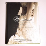 Wedding Inspiration: Ideas & Advice for you perfect Wedding. Kimberly Schlegel Whitman. Idioma: Inglês. Layton, 2012. Editora Gibbs Smith. 191 páginas. Capa dura. Livro em regular estado de conservação. Sobrecapa com leves desgastes.Não possui grifo ou rasura.