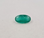 Esmeralda Verde 2,25 ct 100% Natural. Peso total: 2,25 ct. Dimensão: 12,2 x 6,7 mm. Cor: Verde . Lap