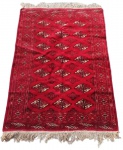 TAPETES, Tapete Bokhara. Med.: 147x110cm.
