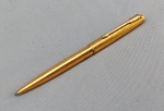 CANETA, uma (1) antiga esferográfica PARKER - Industria Brasileira, douração no estado; usada não testada e sem garantias de funcionamento.