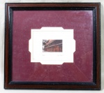 QUADROS, Fotografia emoldurada "PONTALBA, NEW ORLEANS" (4,5x6,5cm), moldura em madeira medindo: 28,5x32cm.