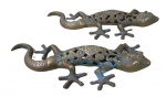 ESCULTURAS, Par de esculturas em bronze indiano, representando lagartixa, com rico cinzelado e vazados. Med.: 23x11,5cm.