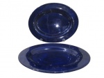 ESPAÑA, Par de travessas ovais em faiança vitrificada na tonalidade azul cobalto. Med.: 47x37cm.