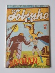 O Lobinho N.18 Original e Completo. Ano 1941. Raríssimo. Capa Detective Comics #38, Última Aparição do Batman Pré Robin. Bom estado de conservação. Obs: refilada e com reforço na lombada. Pequeno furo na parte de baixo da revista.
