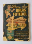 Album Balas Americana 1953 SP. Original com 200 figurinhas aproximadamente. Regular estado de conservação. Capa plastificada. Marcas de extração de figurinhas e desgaste em algumas páginas. Nao recomendado para colecionadores exisgentes.  Raríssimo!