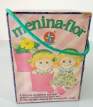 Brinquedos Estrela - Boneca Menina Flor anos 80, está na caixa e apresenta bom estado, Obs:Item que fazia parte do acervo de um grande colecionador e agora está disponivel para venda nesse leilão.